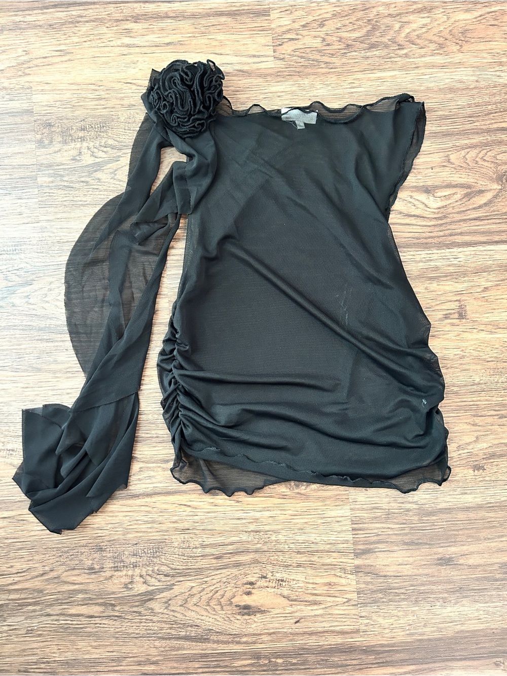 Women’s Black One-Shoulder Ruffle Top - Picture 3 of 4